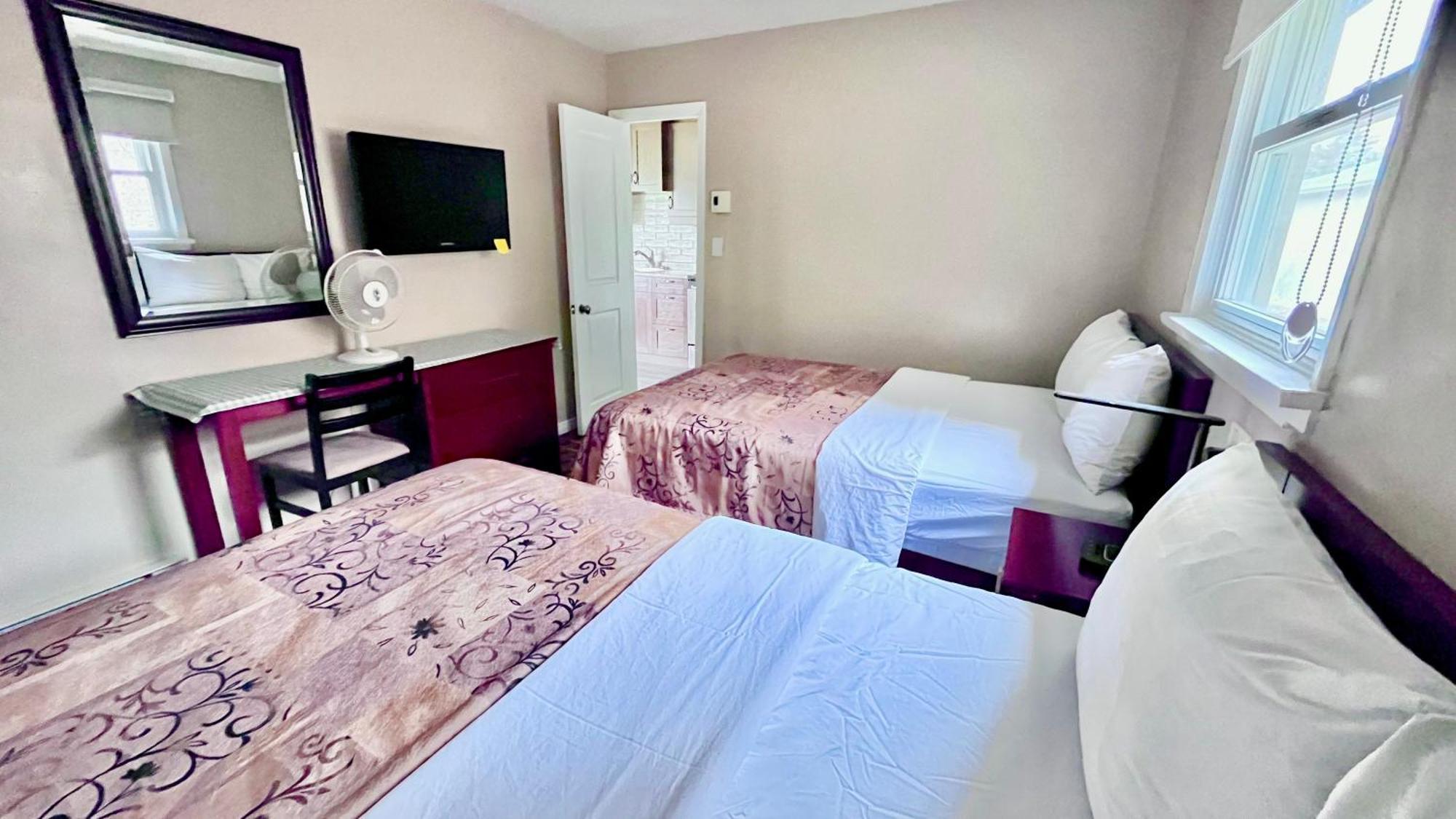 Park Place Motel & Suites Tweed Esterno foto