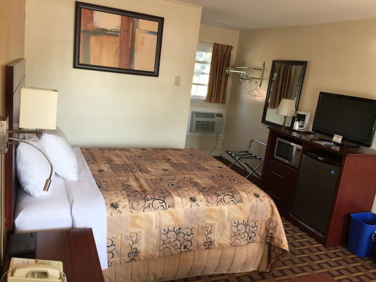 Park Place Motel & Suites Tweed Esterno foto
